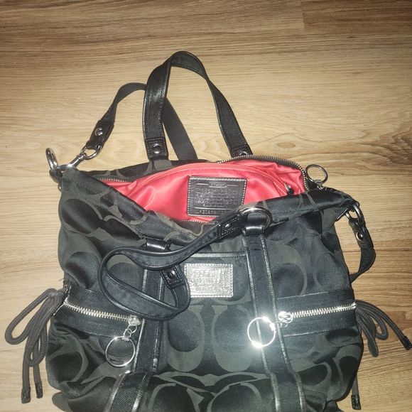 Coach Black and Red Shoulder Bag - Picture 1 of 6